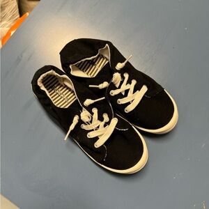 Black Canvas Shoes